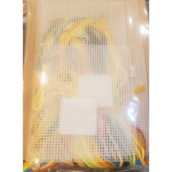 Design Works OWL ALWAYS LOVE YOU Needlepoint Plastic Canvas Wall Decor Kit #2203 - Picture 2 of 3